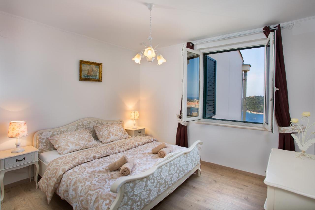 Apartment Zlatni Potok - Best View Of The Old Town Dubrovnik Eksteriør billede
